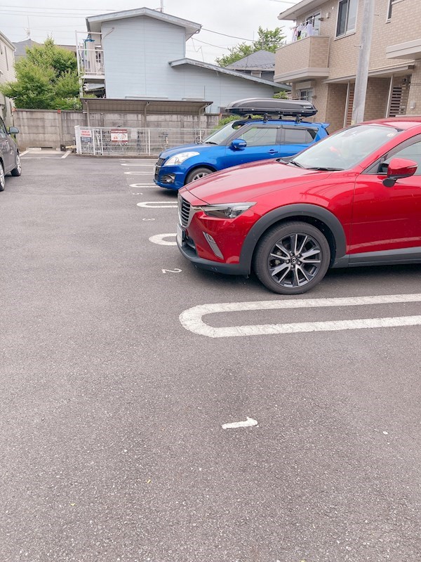 シャルメゾン　 駐車場